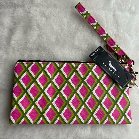 SCOUT Kate‎ Wristlet Purse Pink Multi Quilted Lined Zip Wallet - Picture 14 of 14